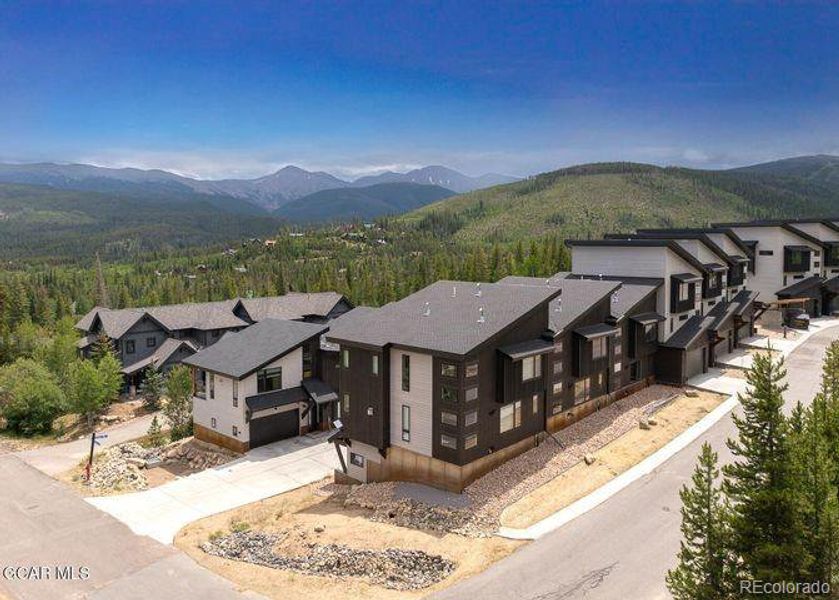 Image 35 of a home in .