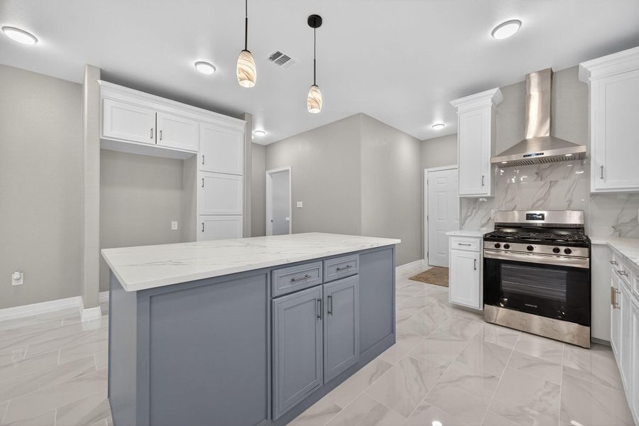 Furnished interior view inside a new home in , Houston (Image 6).