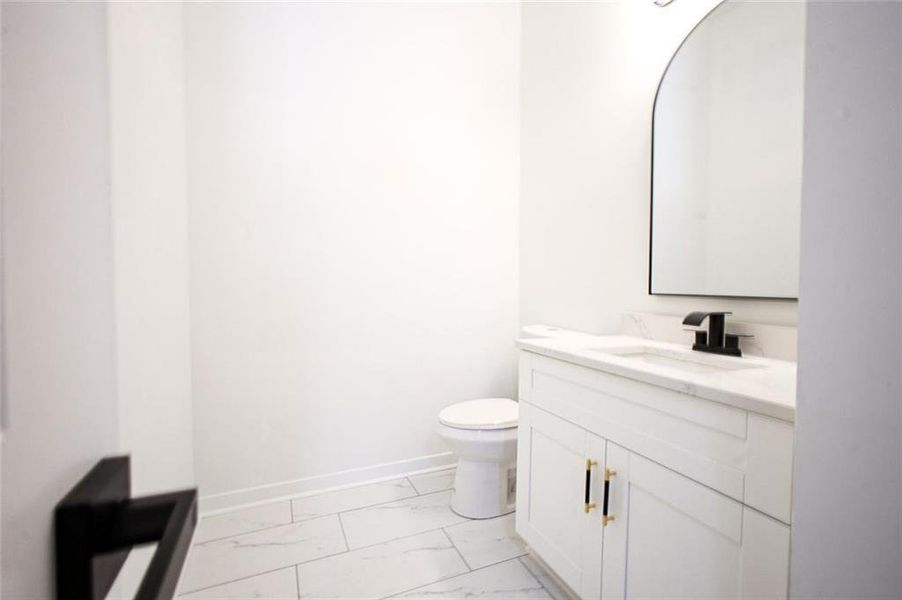 Furnished interior view inside a new home in , Mableton (Image 6).