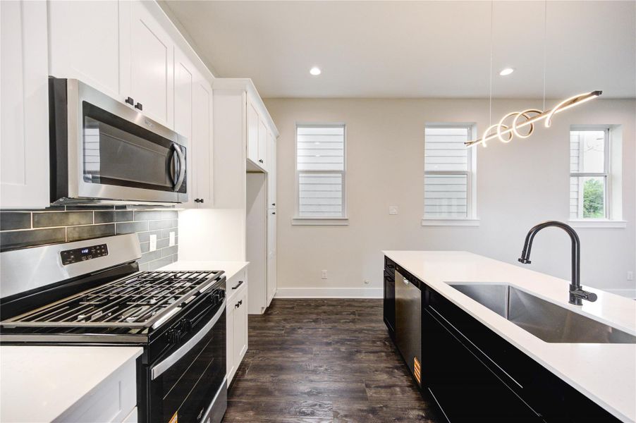 Kitchen Features a Large Island