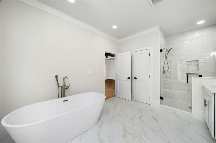 Furnished interior view inside a new home in , Atlanta (Image 65).