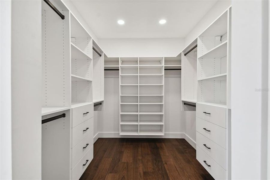 Master Walk In Closet