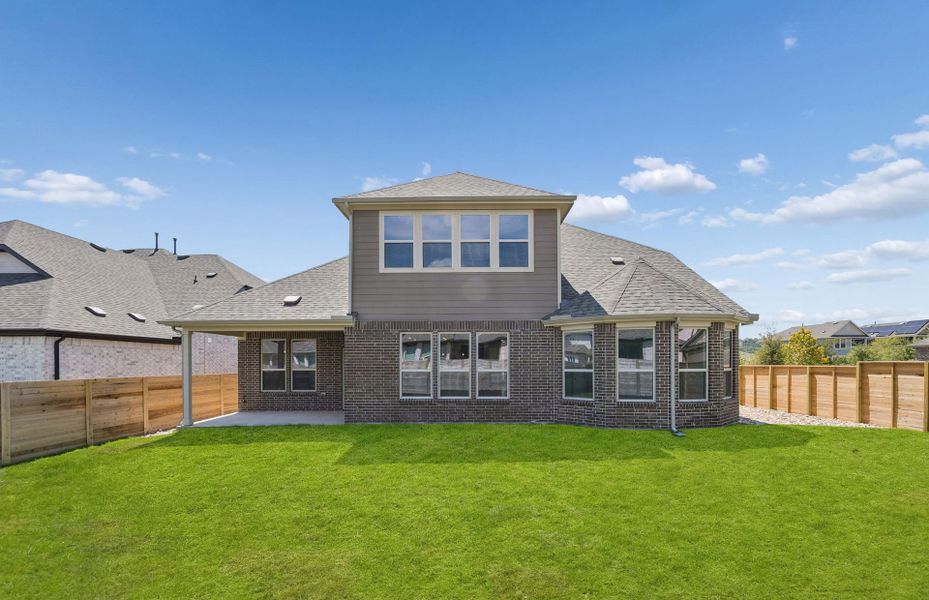 Exterior details and patio area of a home in Bluffview Reserve, Leander (Image 4).