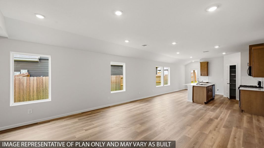 Spacious, unfurnished interior of a new home in Maple Woods, Hockley (Image 9). Spacious, unfurnished interior of a new home in Maple Woods, Hockley (Image 9).