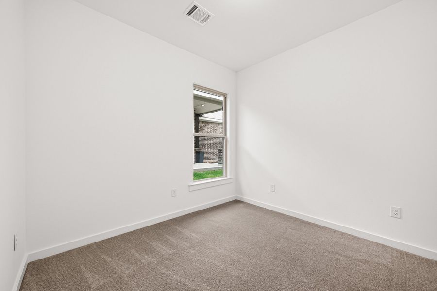 Spacious, unfurnished interior of a new home in Mostyn Springs, Magnolia (Image 43).