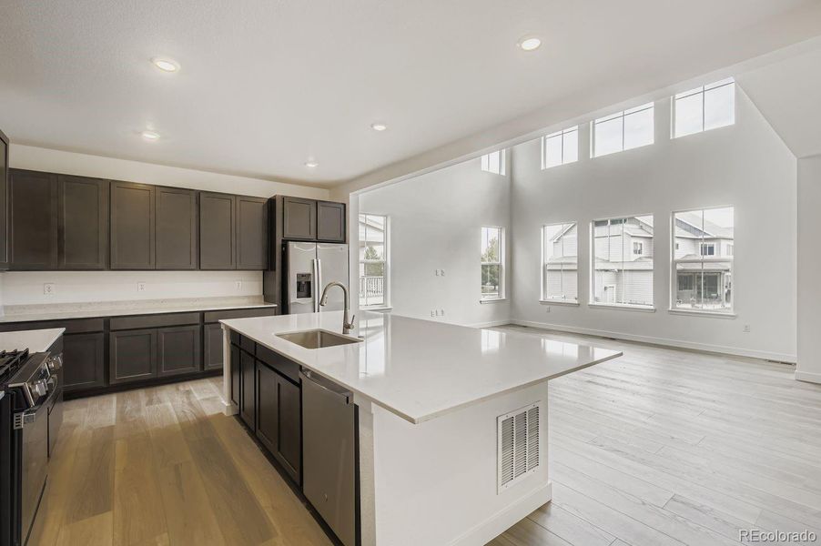Furnished interior view inside a new home in Riano Ridge: The Grand Collection, Loveland (Image 6). Furnished interior view inside a new home in Riano Ridge: The Grand Collection, Loveland (Image 6).
