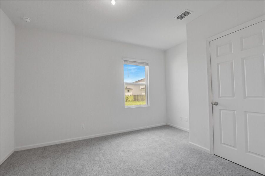 Spacious, unfurnished interior of a new home in , Port St. Lucie (Image 14).