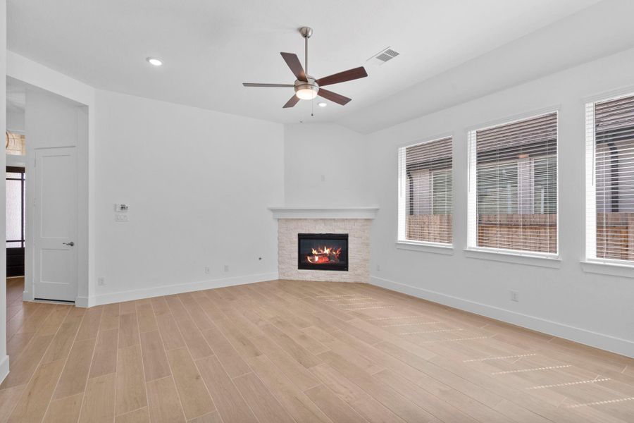 Photos are REPRESENTATIVE of the home /floor plan and are NOT of the actual home. Selections, features, and room options may vary. Photos are REPRESENTATIVE of the home /floor plan and are NOT of the actual home. Selections, features, and room options may vary.