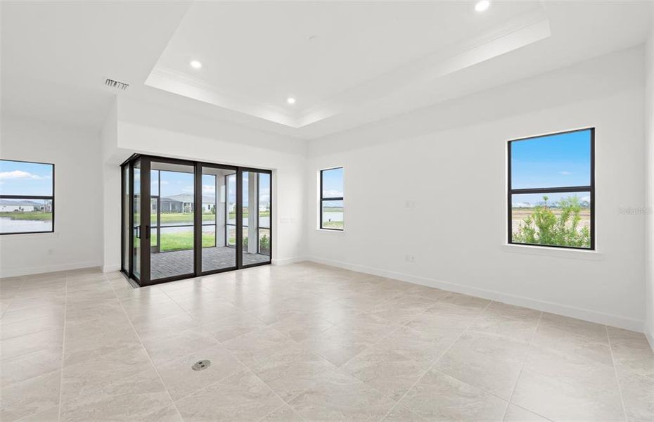 Spacious, unfurnished interior of a new home in Del Webb Catalina, Lakewood Ranch (Image 17). Spacious, unfurnished interior of a new home in Del Webb Catalina, Lakewood Ranch (Image 17).