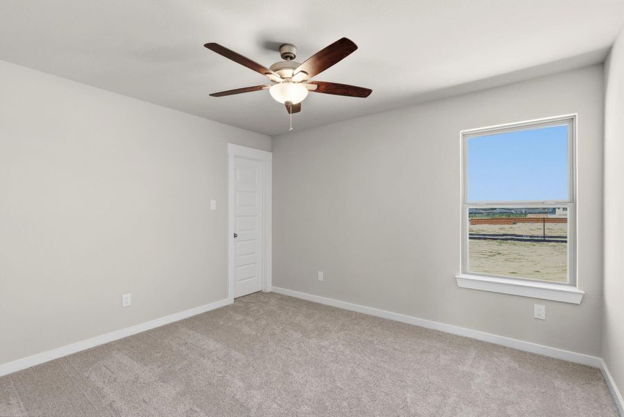 Spacious, unfurnished interior of a new home in Trinity Grove, Spring (Image 13).