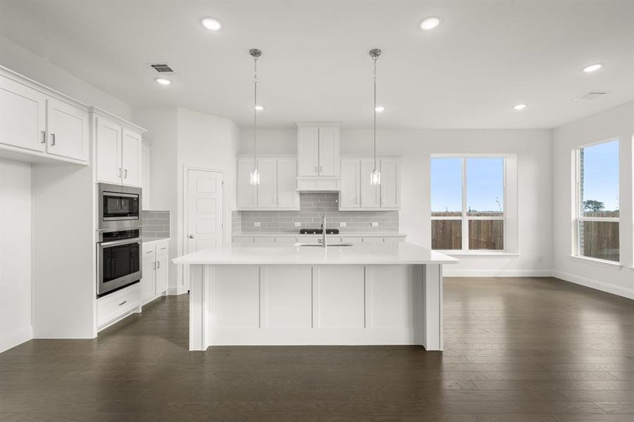 764 Texas Thistle- Kitchen-1 764 Texas Thistle- Kitchen-1