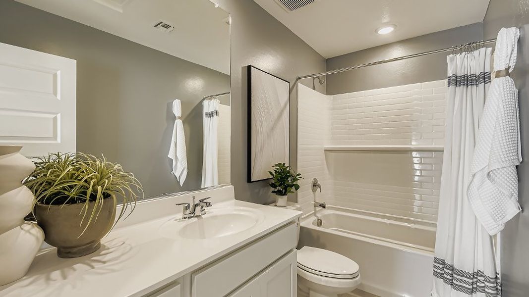 2241 Aspire Bath2 1of2 F1 2241 Aspire Bath2 1of2 F1