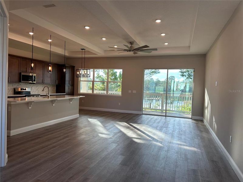 Spacious, unfurnished interior of a new home in , Deltona (Image 9).