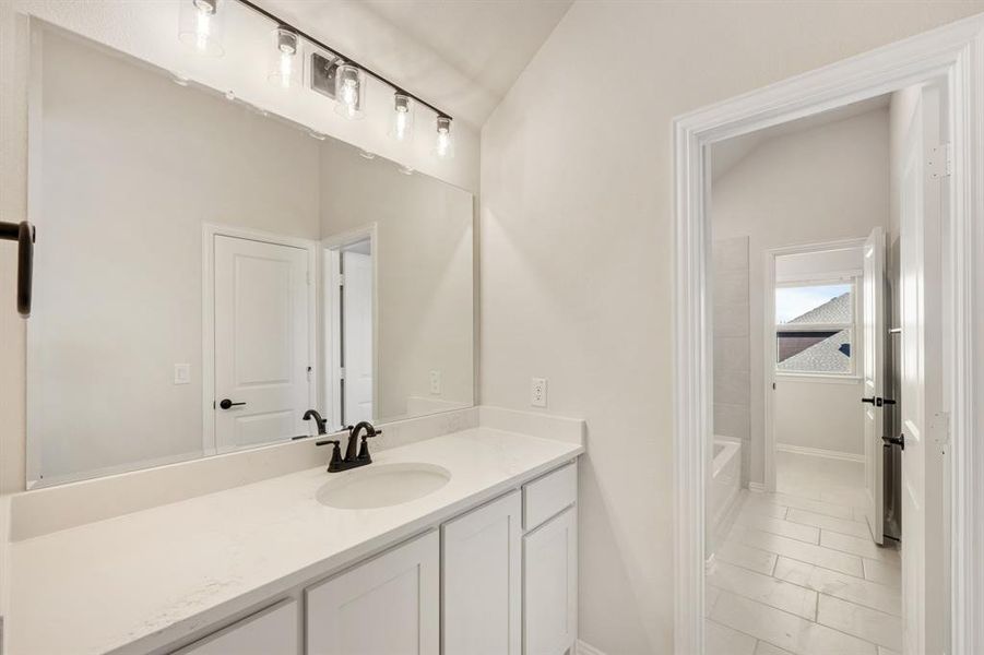 Image 37 of a home in Meadow Vista 60-65. Image 37 of a home in Meadow Vista 60-65.