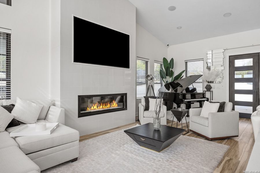 Furnished interior view inside a new home in , Kerrville (Image 5).