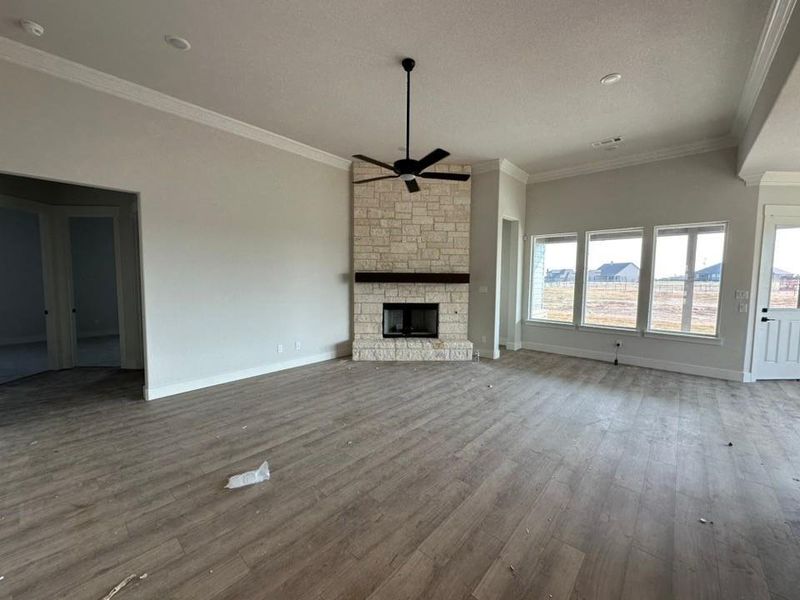 Spacious, unfurnished interior of a new home in Eagle Ridge Estates, Weatherford (Image 11). Spacious, unfurnished interior of a new home in Eagle Ridge Estates, Weatherford (Image 11).