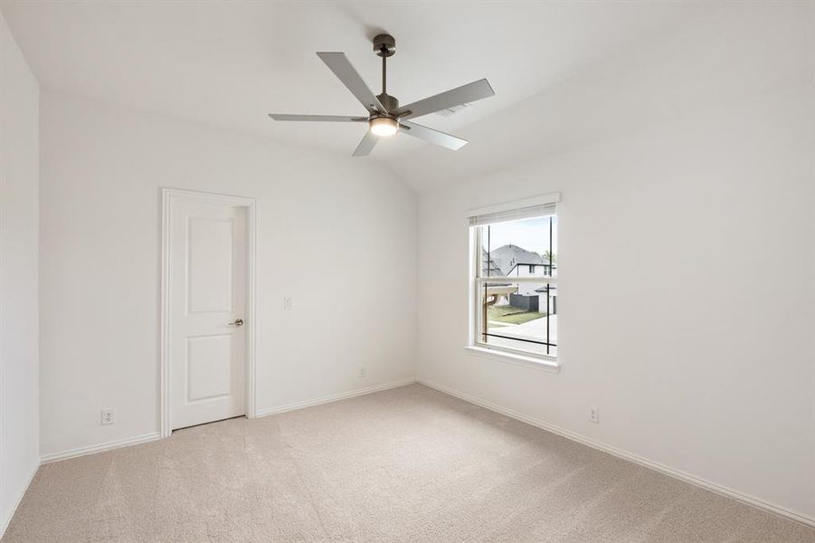 Spacious, unfurnished interior of a new home in Union Park Classic 60, Little Elm (Image 14). Spacious, unfurnished interior of a new home in Union Park Classic 60, Little Elm (Image 14).