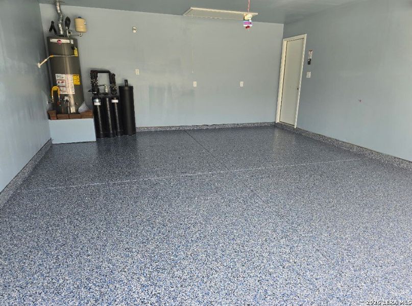 Spacious, unfurnished interior of a new home in Redbird Ranch, San Antonio (Image 22). Spacious, unfurnished interior of a new home in Redbird Ranch, San Antonio (Image 22).