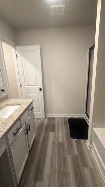 Furnished interior view inside a new home in , Jefferson (Image 5).