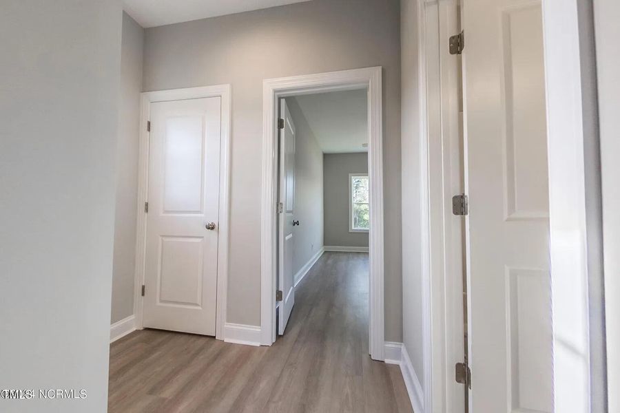 e9eb9f143d9b4365c15d95c4a27fdc3f-uncropp