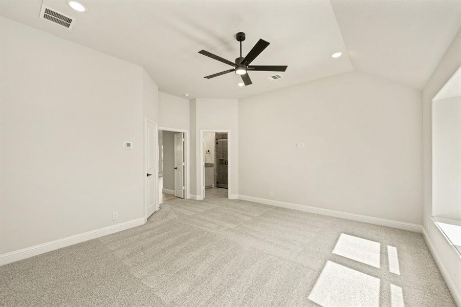 Spacious, unfurnished interior of a new home in Maplewood, Glenn Heights (Image 30). Spacious, unfurnished interior of a new home in Maplewood, Glenn Heights (Image 30).