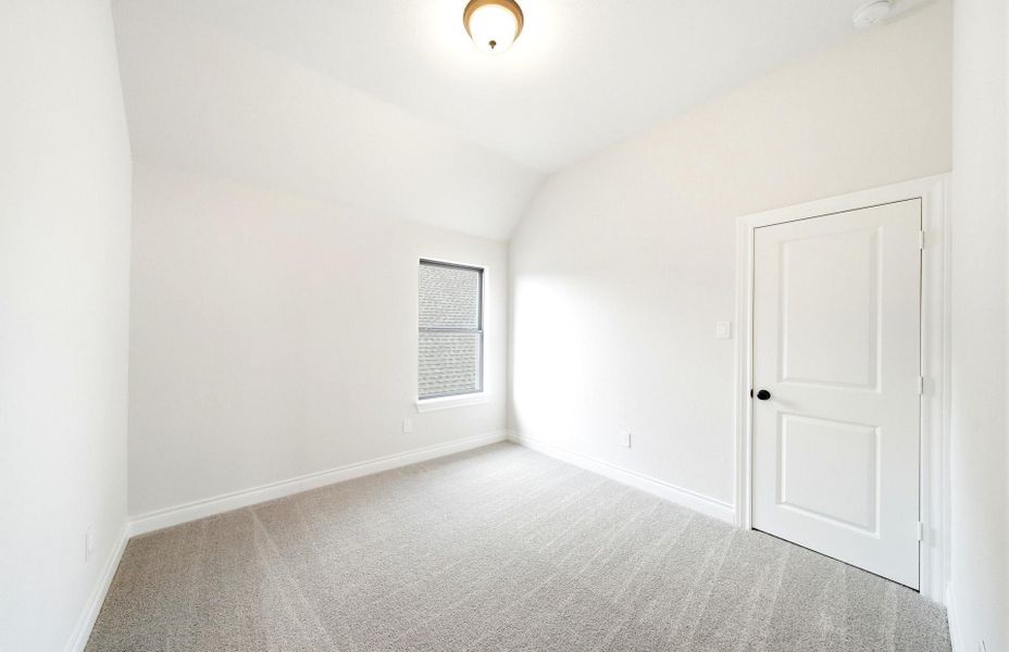 Spacious, unfurnished interior of a new home in Bridgeland 50', Cypress (Image 33). Spacious, unfurnished interior of a new home in Bridgeland 50', Cypress (Image 33).