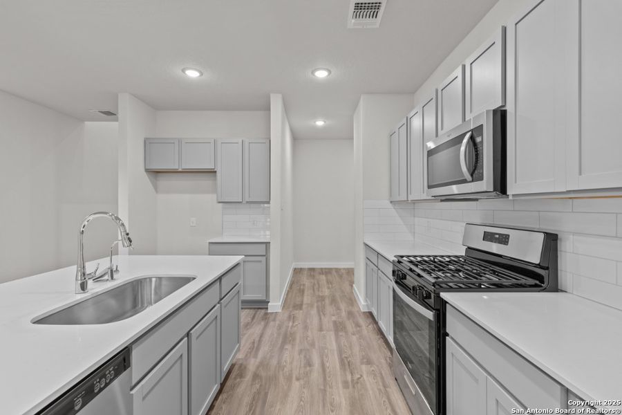 Furnished interior view inside a new home in Summerlin, San Antonio (Image 4). Furnished interior view inside a new home in Summerlin, San Antonio (Image 4).