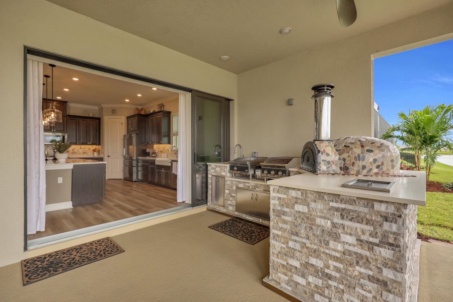 Covered Lanai with Summer Kitchen Covered Lanai with Summer Kitchen