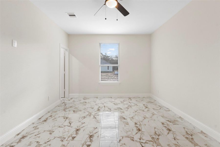 Spacious, unfurnished interior of a new home in , Cleveland (Image 31).