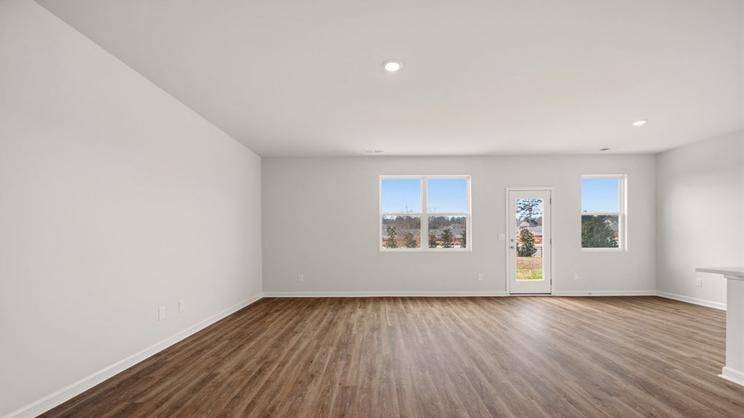 Representative unfurnished interior of a home built from the Saratoga by D.R. Horton in Shoal Creek, Hampton (Image 17).