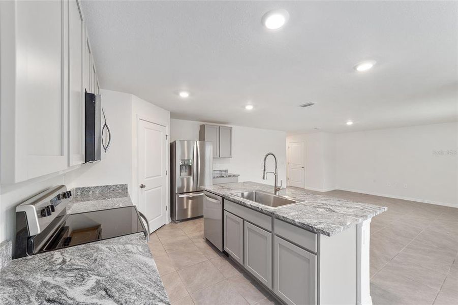 Furnished interior view inside a new home in Ocala Crossings South, Ocala (Image 6). Furnished interior view inside a new home in Ocala Crossings South, Ocala (Image 6).
