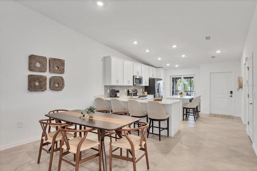 Furnished interior view inside a new home in , Venice (Image 11).