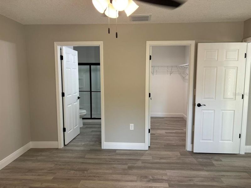 Spacious, unfurnished interior of a new home in , Dunnellon (Image 16).