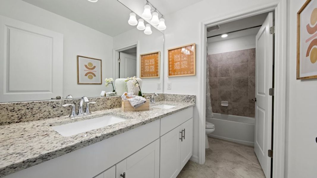 Lorraine Lakes Executive Homes Amalfi Bathroom 2