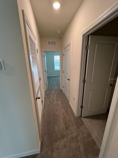 Spacious, unfurnished interior of a new home in Epperson, Wesley Chapel (Image 38).