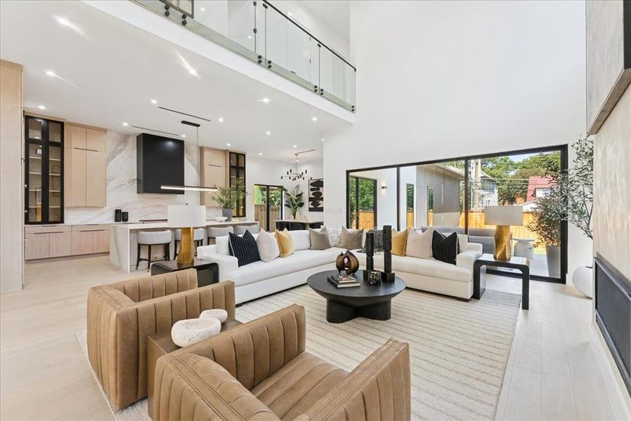 Furnished interior view inside a new home in , Dallas (Image 13). Furnished interior view inside a new home in , Dallas (Image 13).