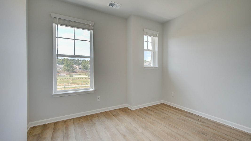 Representative furnished interior of a home built from the Grable by DRB Homes in Daybreak, Newnan (Image 17).