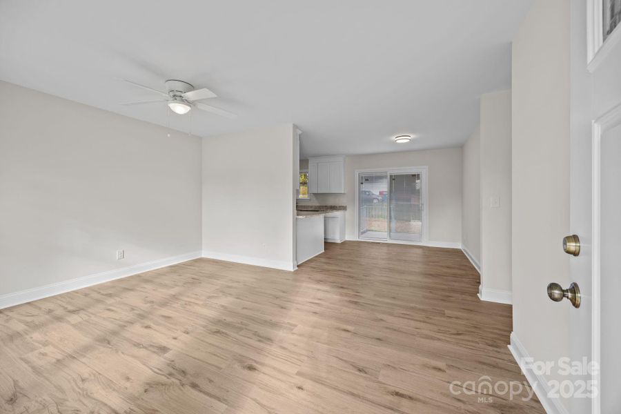 Spacious, unfurnished interior of a new home in , Salisbury (Image 26).