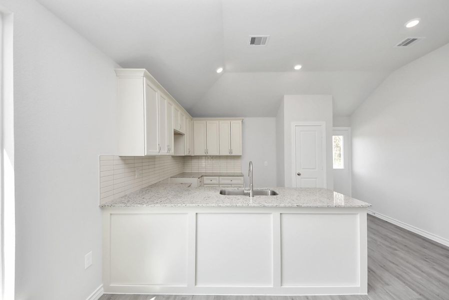 Furnished interior view inside a new home in Santa Fe, Cleveland (Image 14).