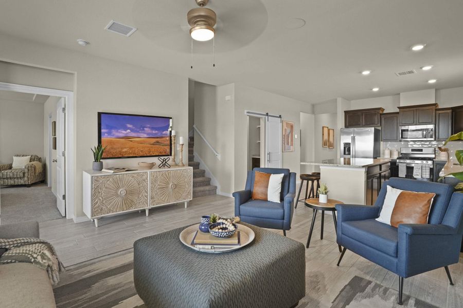 Furnished interior view inside a new home in Campo Del Sol, El Paso (Image 10).