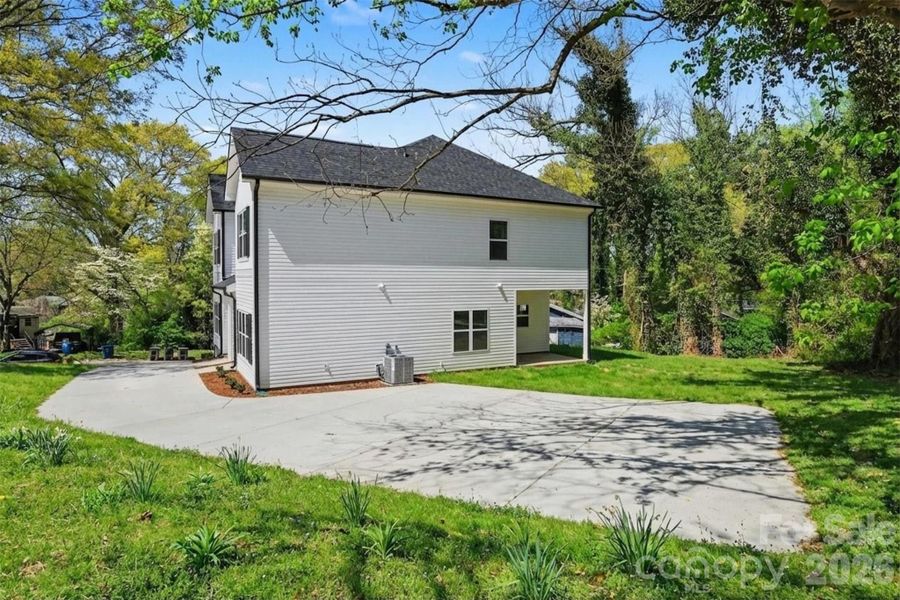 Exterior details and patio area of a home in , Statesville (Image 28).