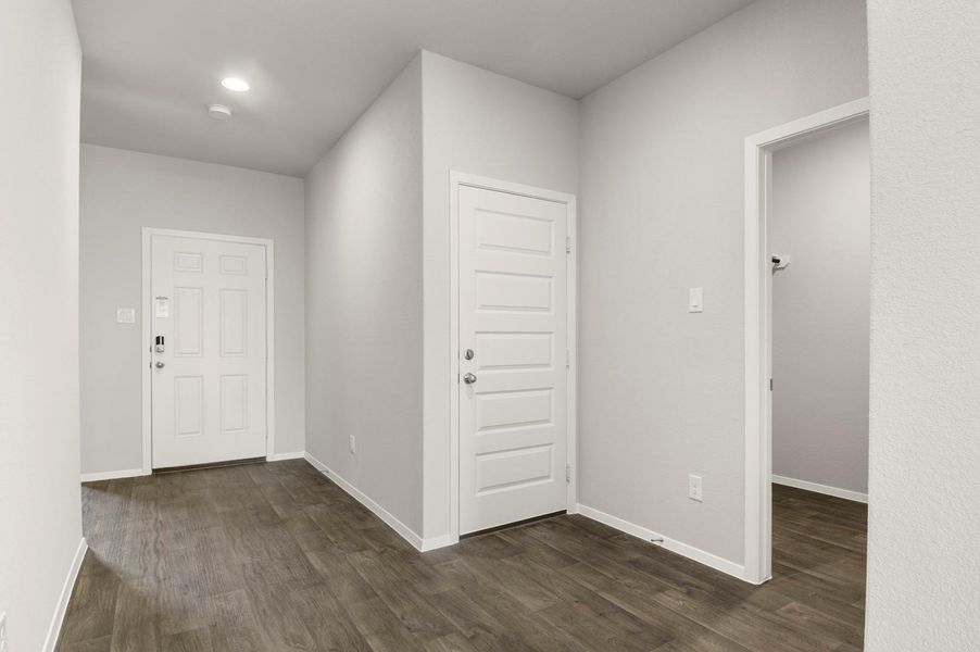 Spacious, unfurnished interior of a new home in Oaks at San Gabriel, Georgetown (Image 18). Spacious, unfurnished interior of a new home in Oaks at San Gabriel, Georgetown (Image 18).