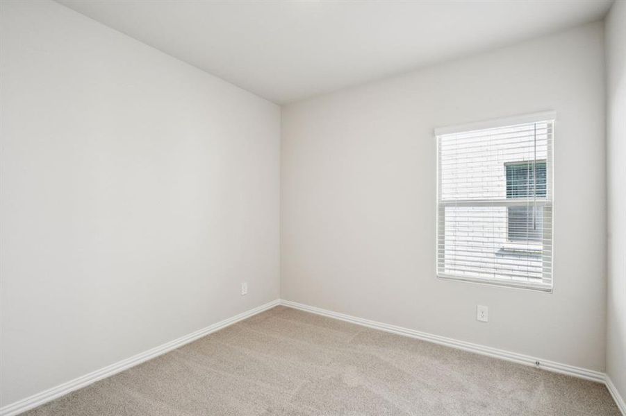 Photo is not of the actual home, but is an inspirational photo of builder’s model home and may depict options, furnishings, and/or decorator features that are not included. Photo is not of the actual home, but is an inspirational photo of builder’s model home and may depict options, furnishings, and/or decorator features that are not included.