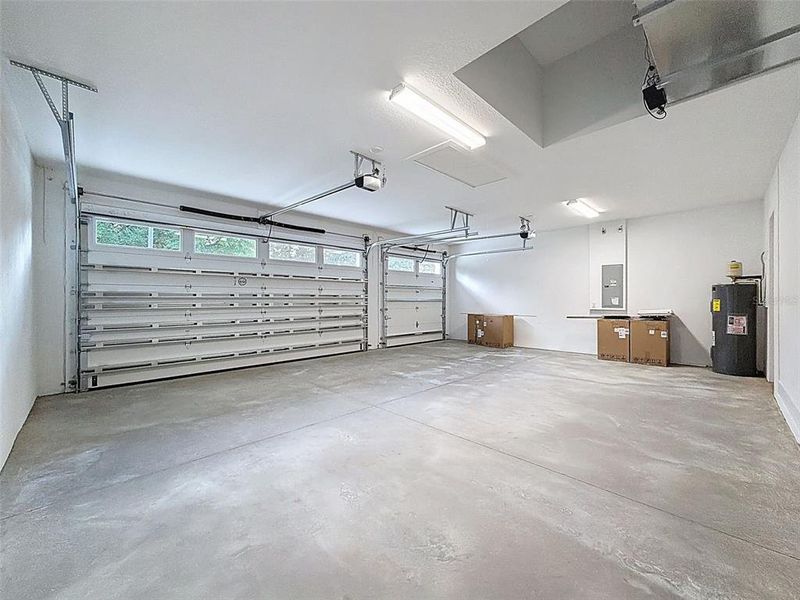 Spacious, unfurnished interior of a new home in , Homosassa (Image 55). Spacious, unfurnished interior of a new home in , Homosassa (Image 55).