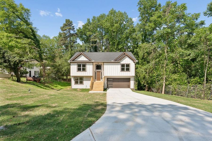 Front exterior of a new home in , Gainesville, GA, highlighting curb appeal (Image 20).
