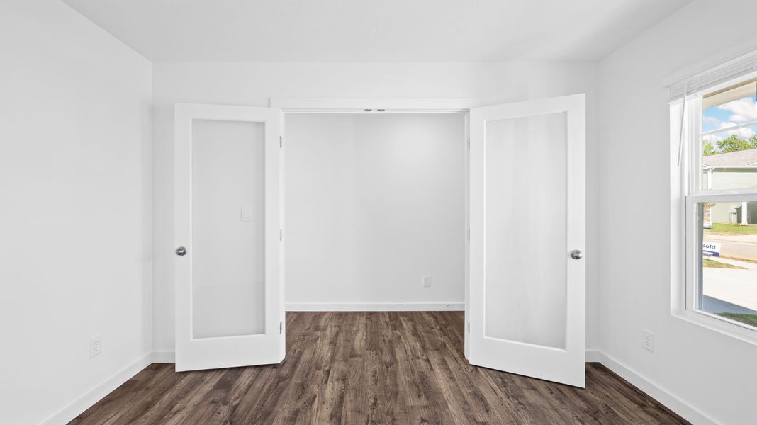 Spacious, unfurnished interior of a new home in Timber Creek, Rossville (Image 12). Spacious, unfurnished interior of a new home in Timber Creek, Rossville (Image 12).