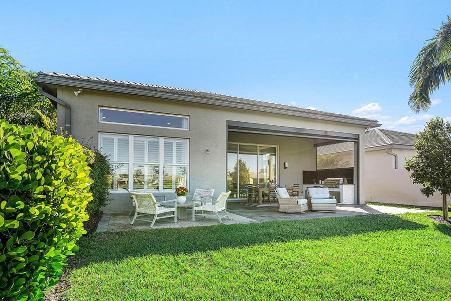 Exterior details and patio area of a home in , Boynton Beach (Image 20).