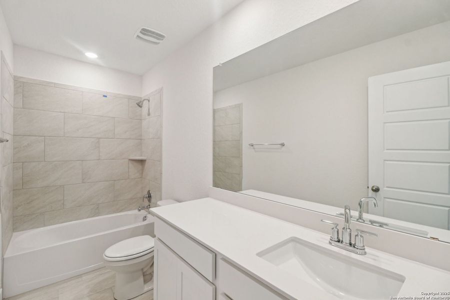 Furnished interior view inside a new home in Comanche Ridge, San Antonio (Image 13). Furnished interior view inside a new home in Comanche Ridge, San Antonio (Image 13).