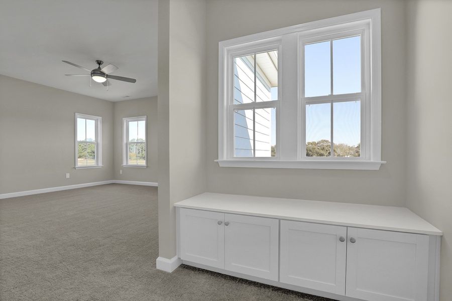 Spacious, unfurnished interior of a new home in East Wynd, Hampstead (Image 23).