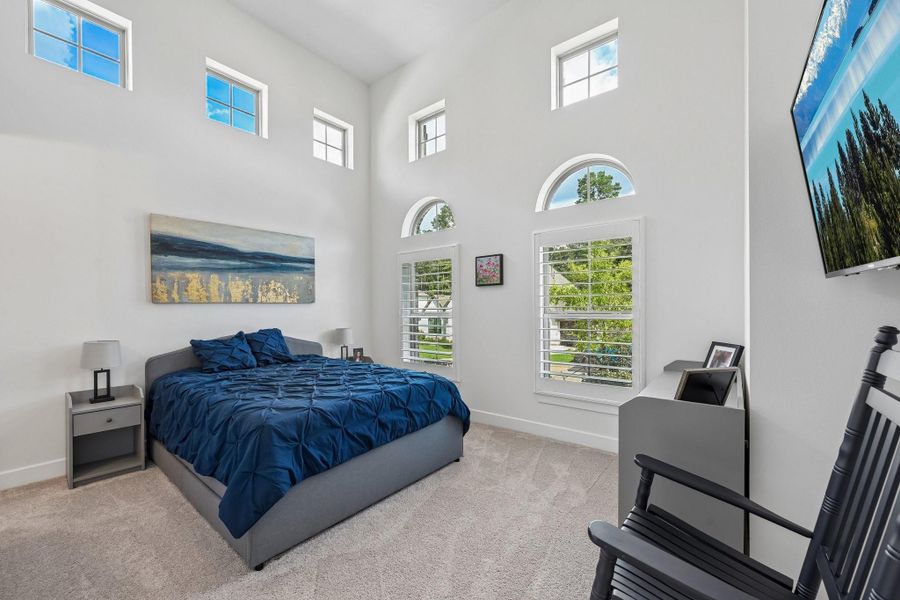 Furnished interior view inside a new home in The Woodlands Hills, Willis (Image 10).